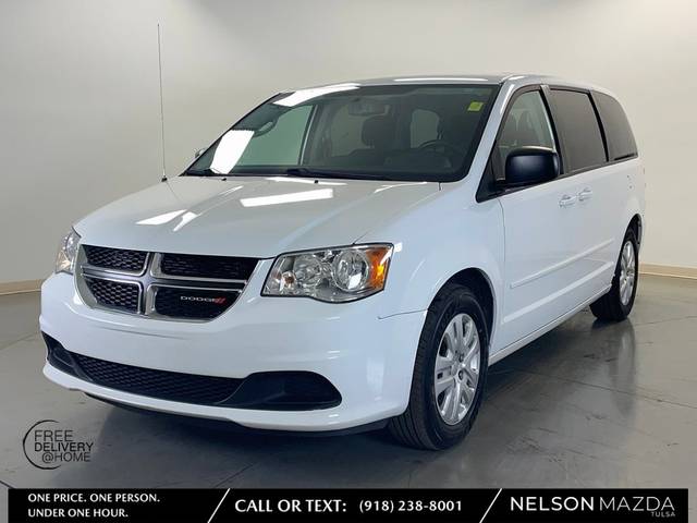 2017 Dodge Grand Caravan SE FWD photo