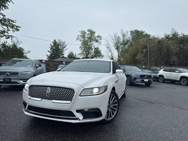 2017 Lincoln Continental Select FWD photo
