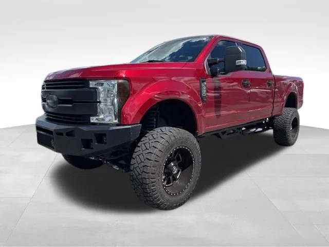 2017 Ford F-350 Super Duty Lariat 4WD photo