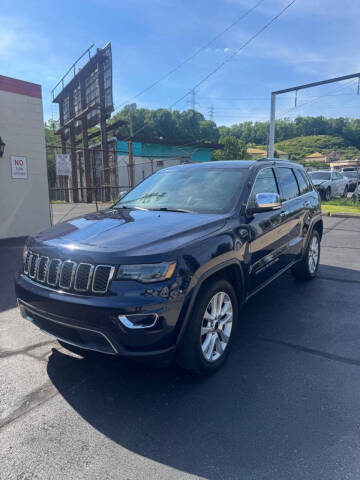 2017 Jeep Grand Cherokee Limited 4WD photo