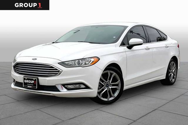 2017 Ford Fusion SE FWD photo