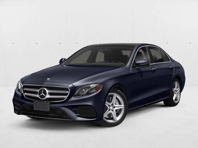 2017 Mercedes-Benz E-Class E 300 Sport RWD photo
