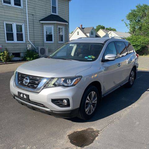 2017 Nissan Pathfinder SV 4WD photo
