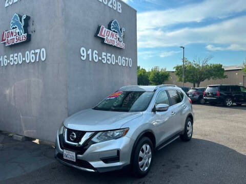 2017 Nissan Rogue S FWD photo