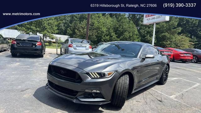 2017 Ford Mustang GT RWD photo