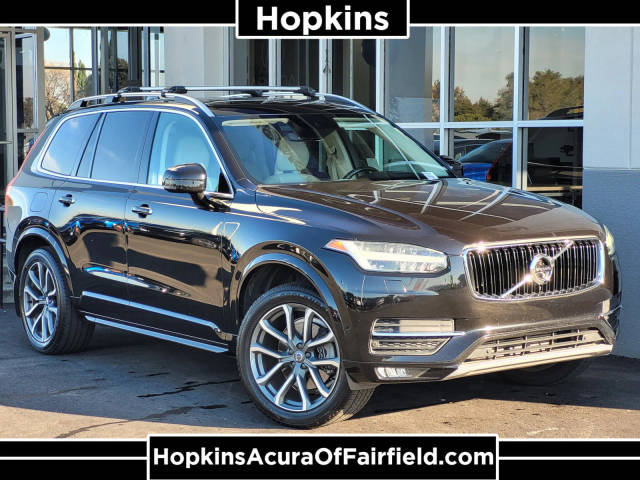 2017 Volvo XC90 Momentum AWD photo