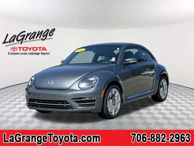 2017 Volkswagen Beetle 1.8T SEL FWD photo