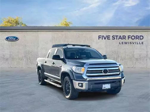 2017 Toyota Tundra SR5 4WD photo