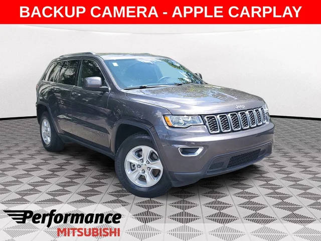 2017 Jeep Grand Cherokee Laredo RWD photo
