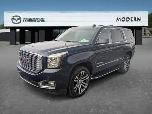 2017 GMC Yukon Denali 4WD photo