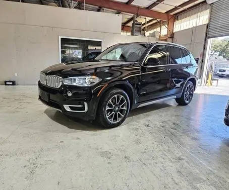 2017 BMW X5 xDrive35i AWD photo