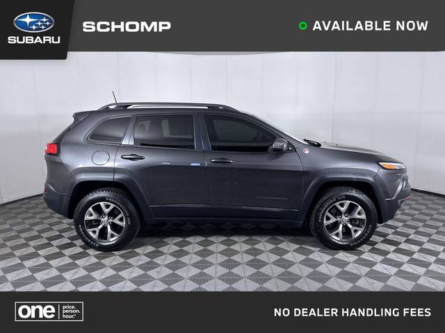 2017 Jeep Cherokee Trailhawk 4WD photo