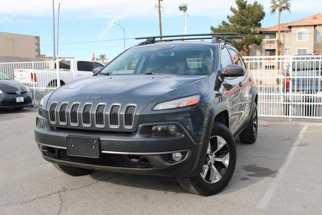 2016 Jeep Cherokee Trailhawk 4WD photo