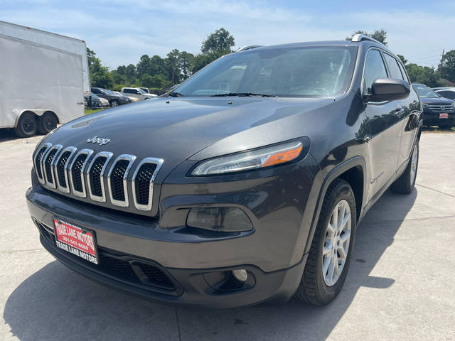 2016 Jeep Cherokee Latitude FWD photo