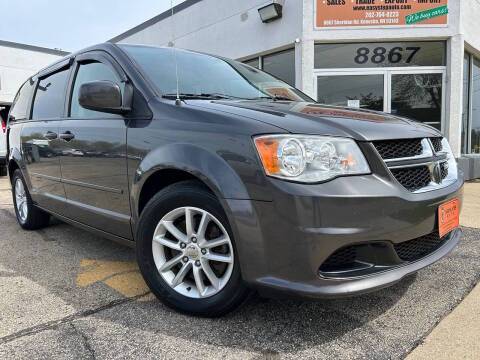 2016 Dodge Grand Caravan SXT FWD photo