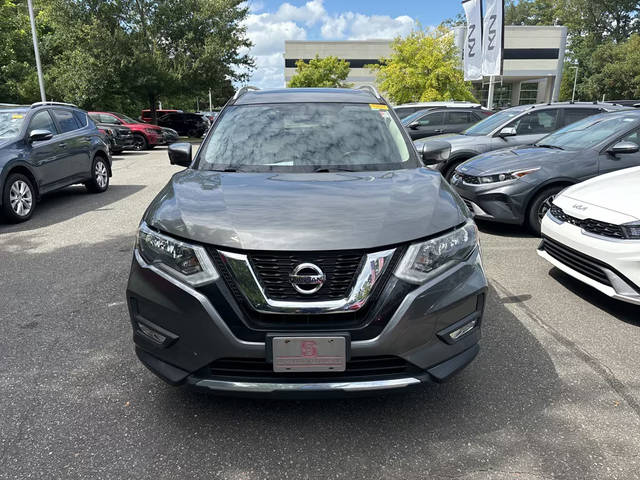 2017 Nissan Rogue SV FWD photo