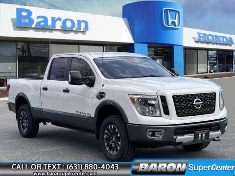 2017 Nissan Titan XD PRO-4X 4WD photo