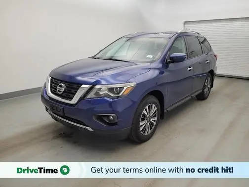 2017 Nissan Pathfinder SV 4WD photo