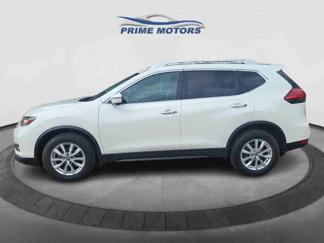 2017 Nissan Rogue SV AWD photo
