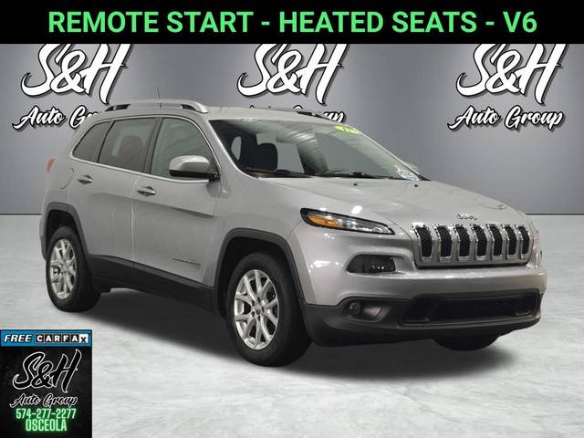2017 Jeep Cherokee Latitude FWD photo
