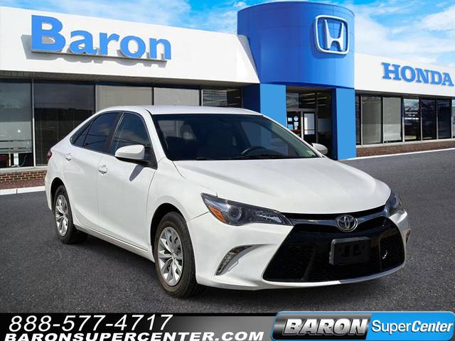 2017 Toyota Camry LE FWD photo