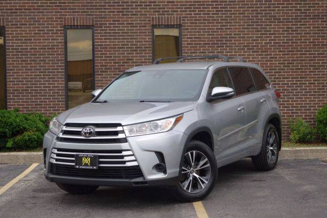 2017 Toyota Highlander LE AWD photo