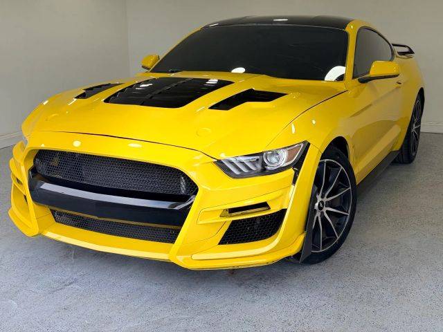 2017 Ford Mustang GT RWD photo