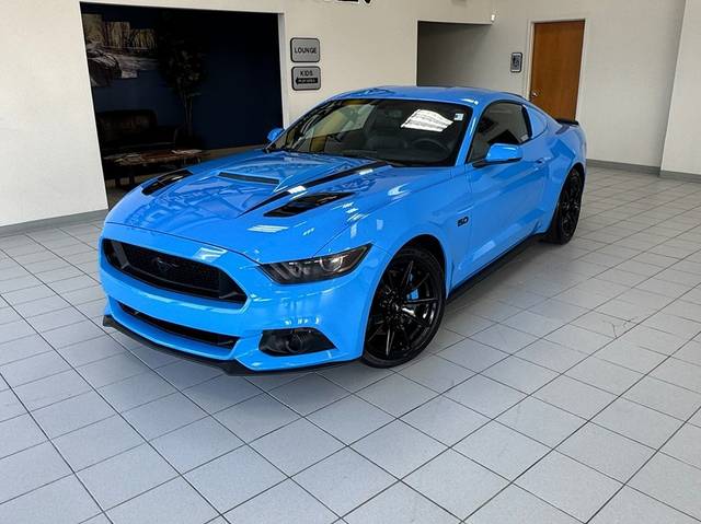 2017 Ford Mustang GT Premium RWD photo