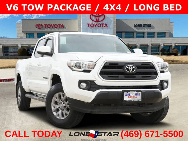 2017 Toyota Tacoma SR5 4WD photo