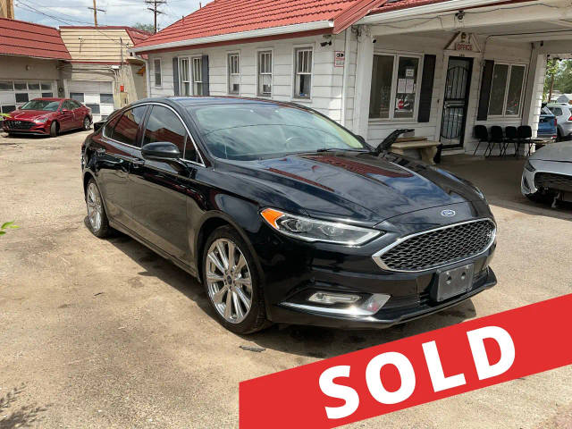 2017 Ford Fusion Platinum AWD photo