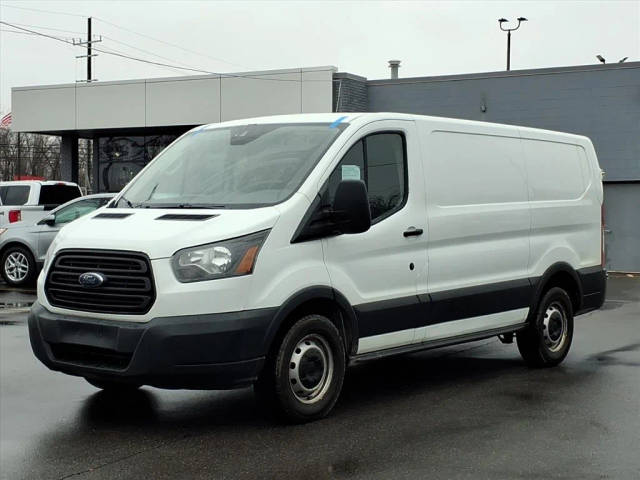 2017 Ford Transit Van  RWD photo