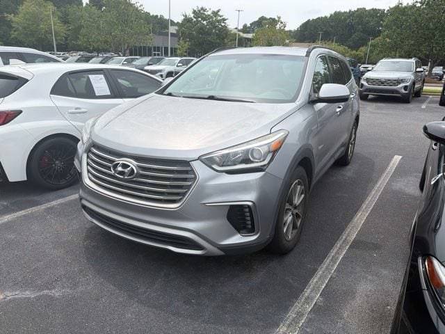 2017 Hyundai Santa Fe SE FWD photo