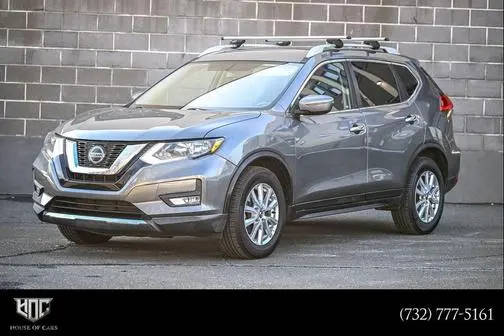 2017 Nissan Rogue SV AWD photo