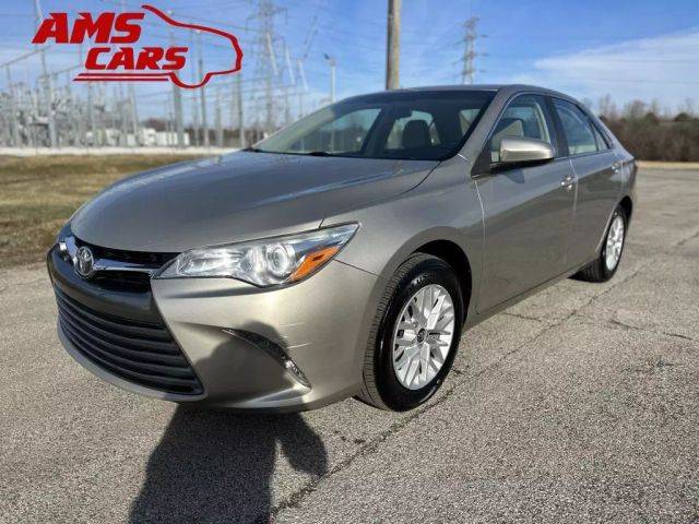 2017 Toyota Camry LE FWD photo