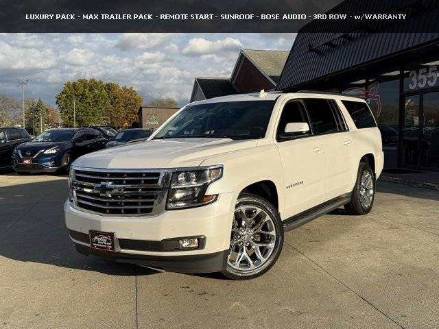 2017 Chevrolet Suburban LT 4WD photo