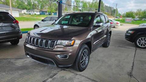 2017 Jeep Grand Cherokee Limited 4WD photo