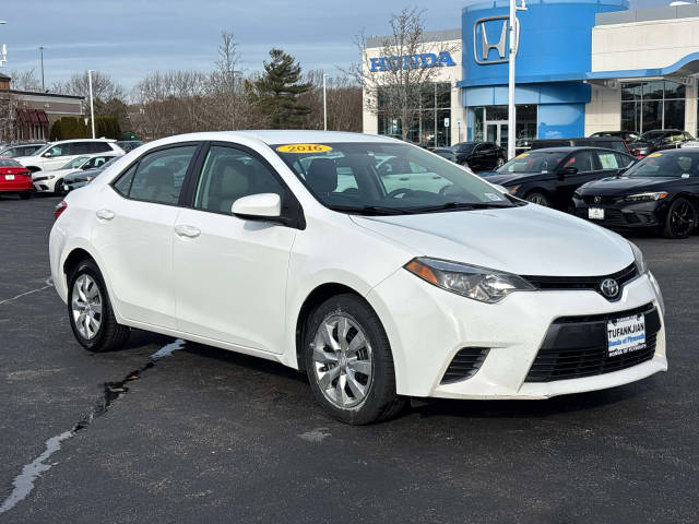 2016 Toyota Corolla LE FWD photo