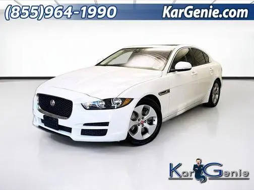 2017 Jaguar XE 25t RWD photo