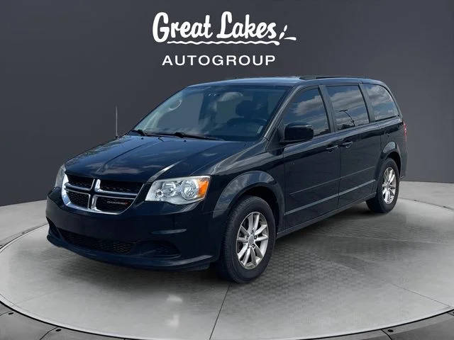 2016 Dodge Grand Caravan SXT FWD photo