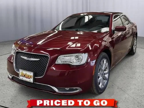 2016 Chrysler 300 Limited AWD photo