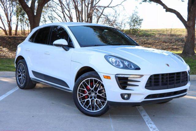 2016 Porsche Macan S AWD photo