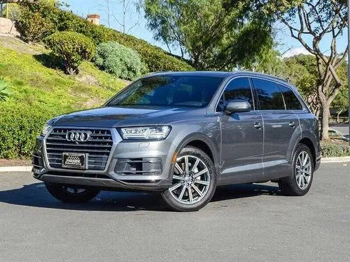 2017 Audi Q7 Premium Plus AWD photo