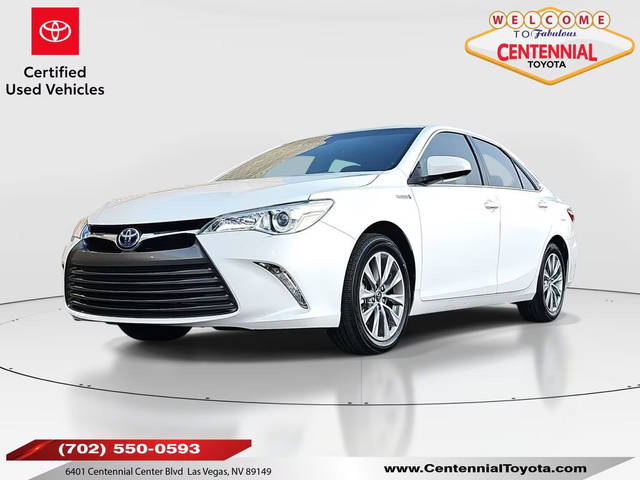 2017 Toyota Camry Hybrid XLE FWD photo