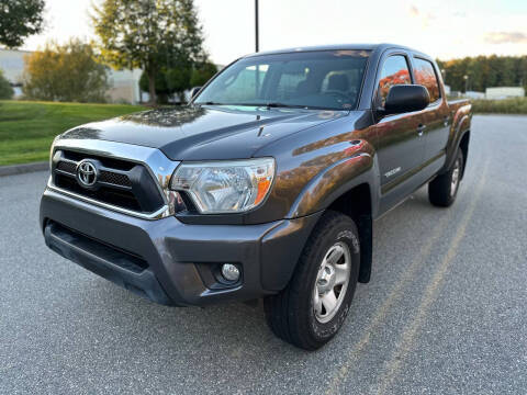 2015 Toyota Tacoma PreRunner RWD photo