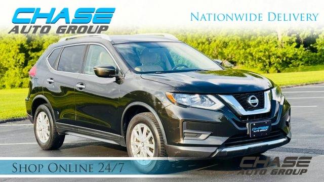 2017 Nissan Rogue SV AWD photo