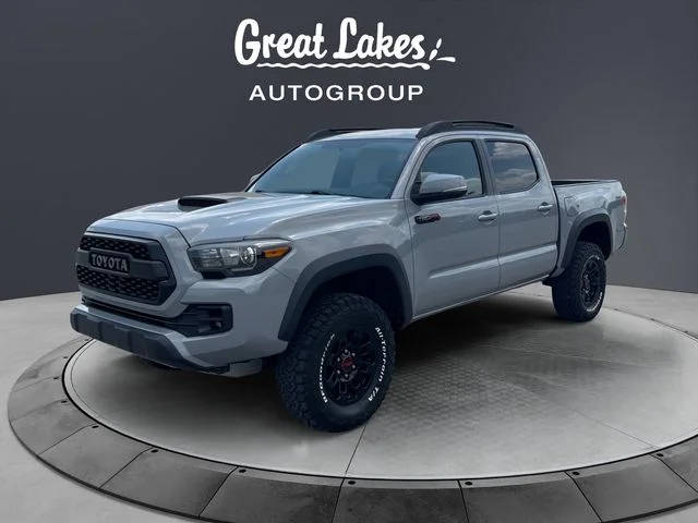 2017 Toyota Tacoma TRD Pro 4WD photo
