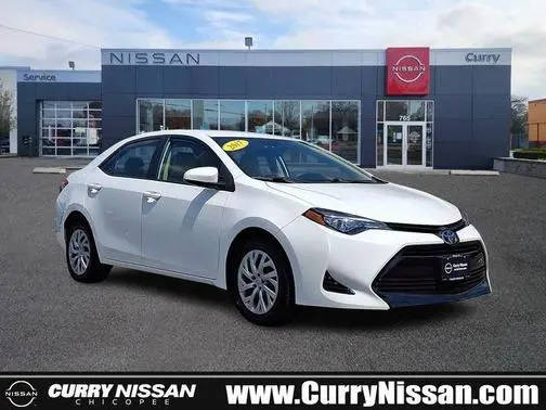 2017 Toyota Corolla LE FWD photo