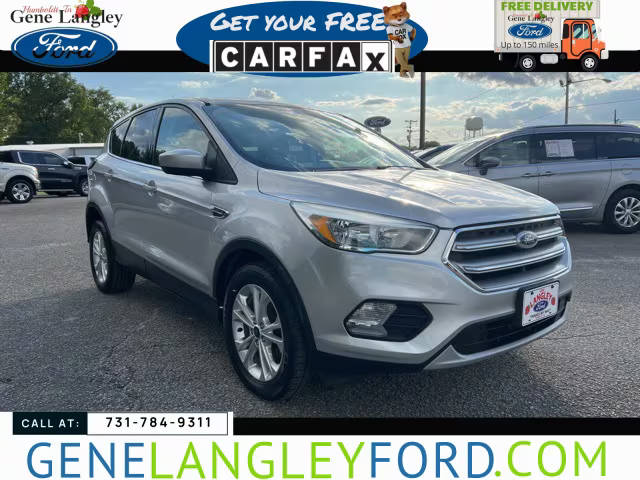 2017 Ford Escape SE FWD photo