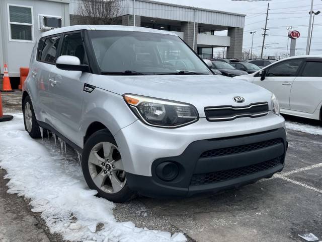 2017 Kia Soul Base FWD photo