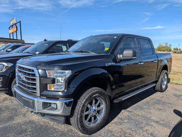 2017 Ford F-150 XLT 4WD photo